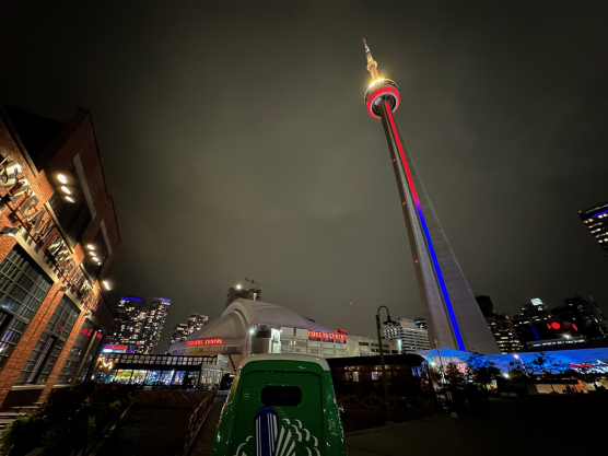 DACHSER &KOLB: Skyline von Toronto bei Nacht