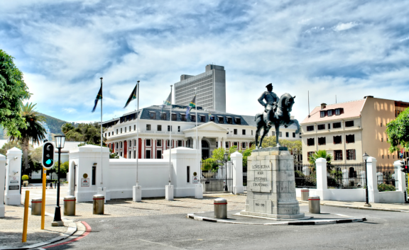 Emigrate to South Africa: Politics