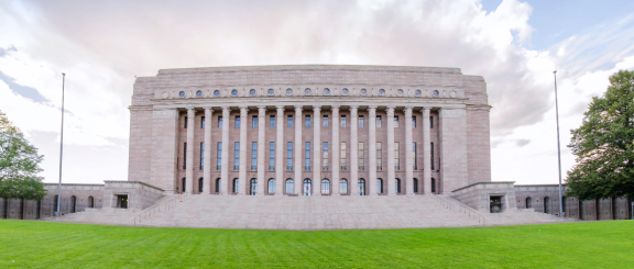 Emigrate to Finland: Politics