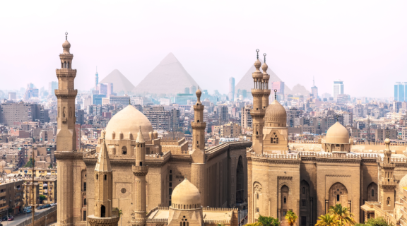 Emigrate to Egypt: Economics