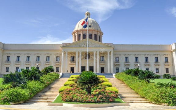 Emigrating to Dominican Republic: Politics