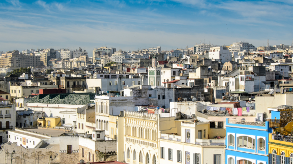 Emigrating to Saudi Arabia: Economics