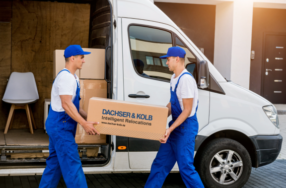 Professionelle Umzugsunternehmen vs. selbstorganisierter Umzug